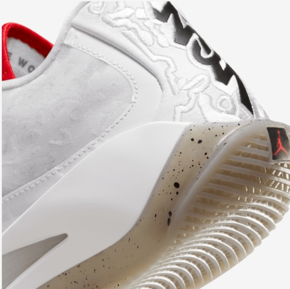 Mens Nike Air Jordan Zion 3 Sneakers – Size 13 – White Red – NEW 🔥 - Picture 7 of 14